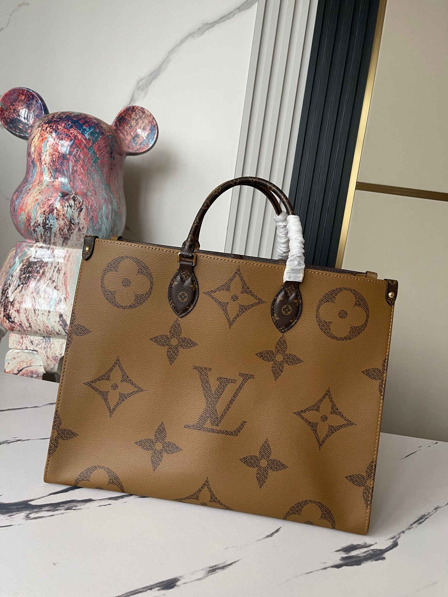 Louis Vuitton Shopping Bags